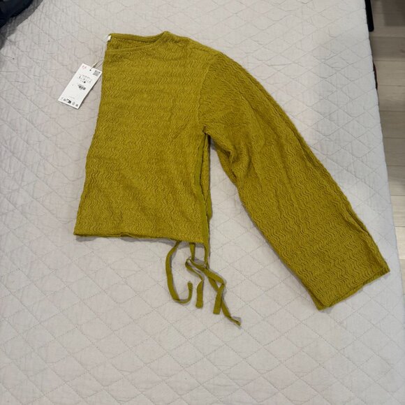 Zara light sweater top - Picture 3 of 3